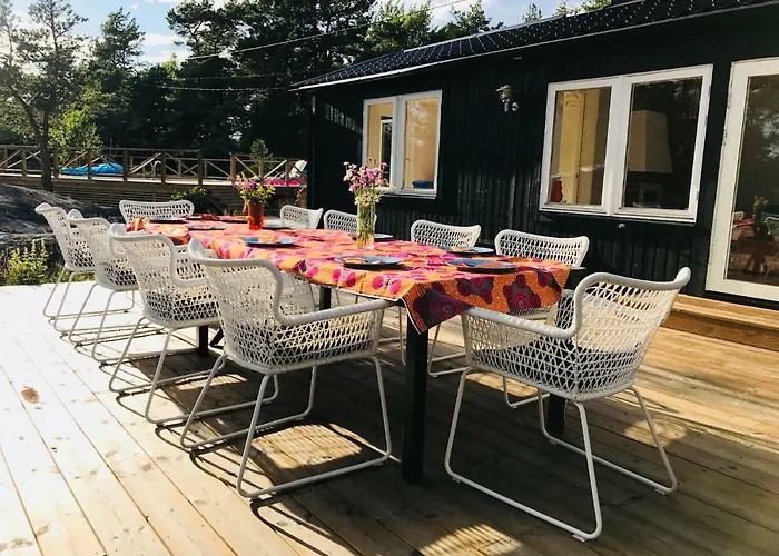 Archipelago-House With Pool, Boat And Bikes