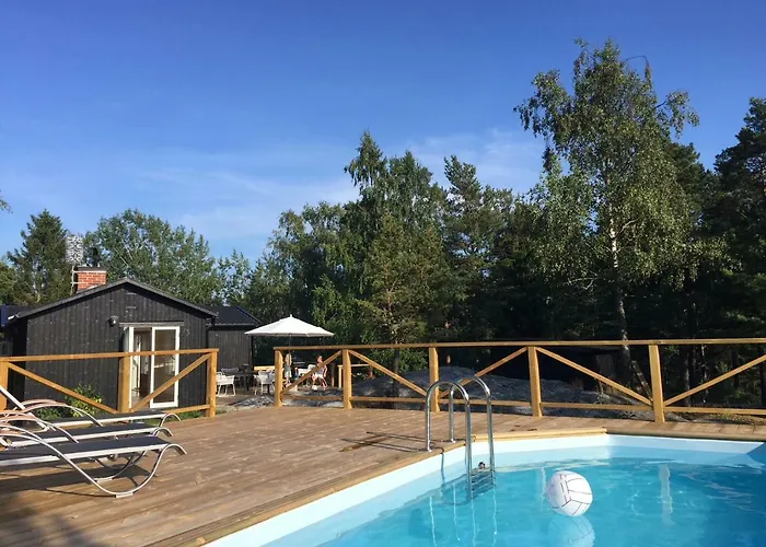 Archipelago-House With Pool, Boat And Bikes
